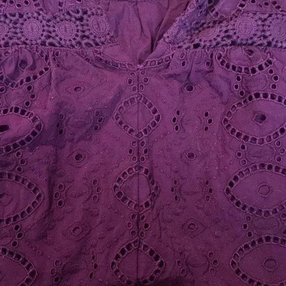 Loft size large purple lace short flutter sleeve blouse - Picture 5 of 6